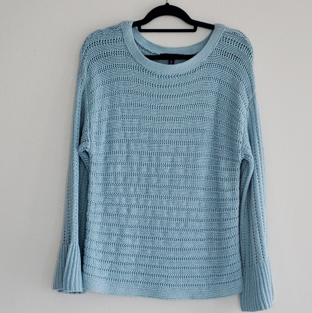 Ellen Tracy Blue Sweater A04